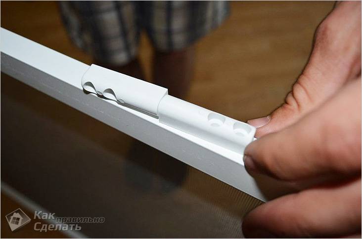 Installation de la charnière