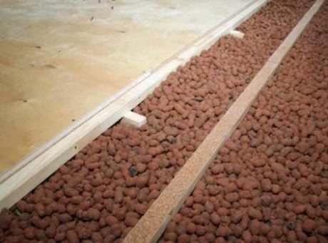 isolation thermique avec de l'argile expansée