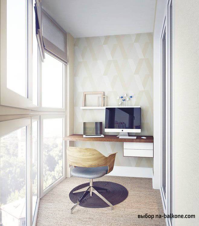 Jardin d'hiver confortable sur la loggia