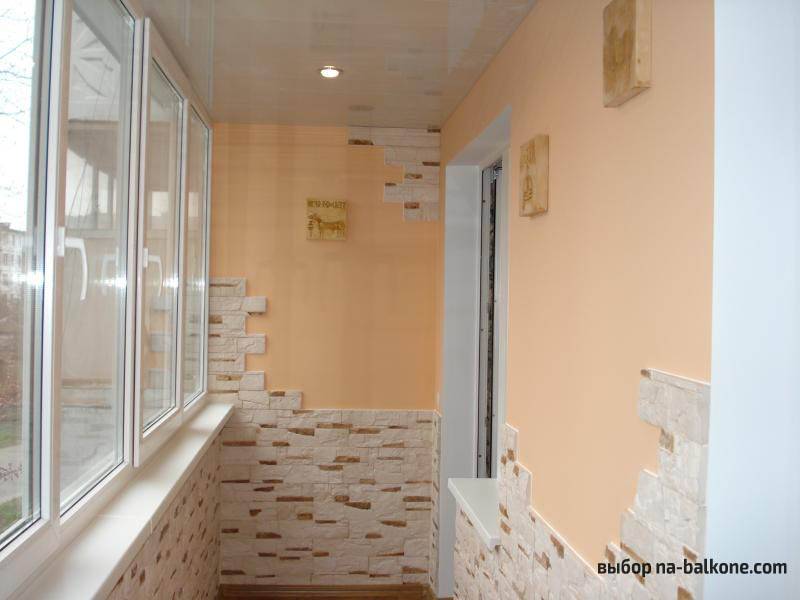 Dans quel style décorer l'intérieur du balcon et de la loggia