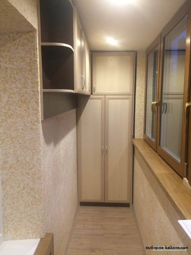 Dans quel style décorer l'intérieur du balcon et de la loggia