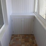 la doublure est peinte en blanc