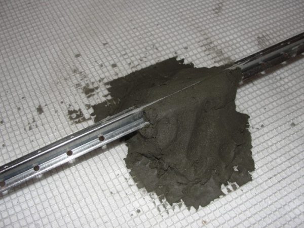 Option de fixation de balise