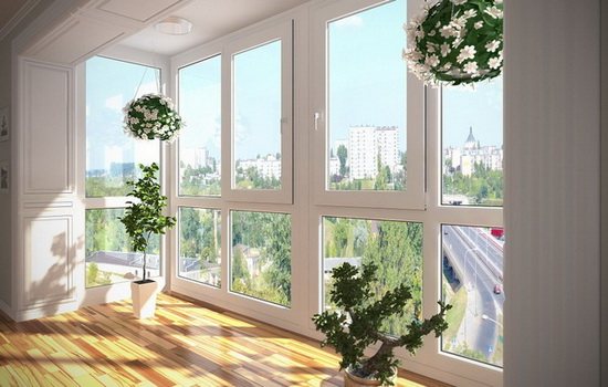 Options de vitrage de balcon. Lequel vaut-il mieux choisir ?