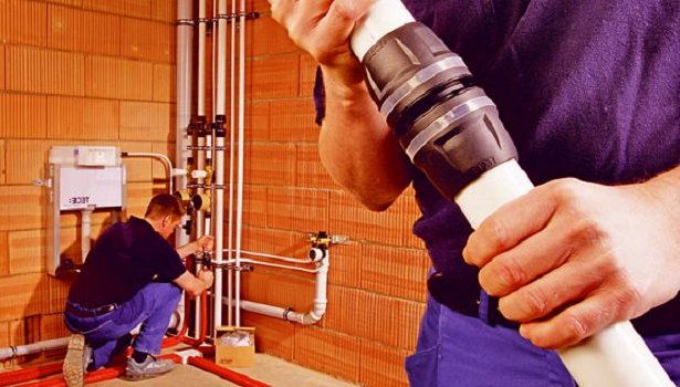 Types de tuyaux en plastique d'alimentation en eau pour l'eau froide et chaude