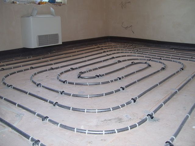 Plancher isolé à l'eau